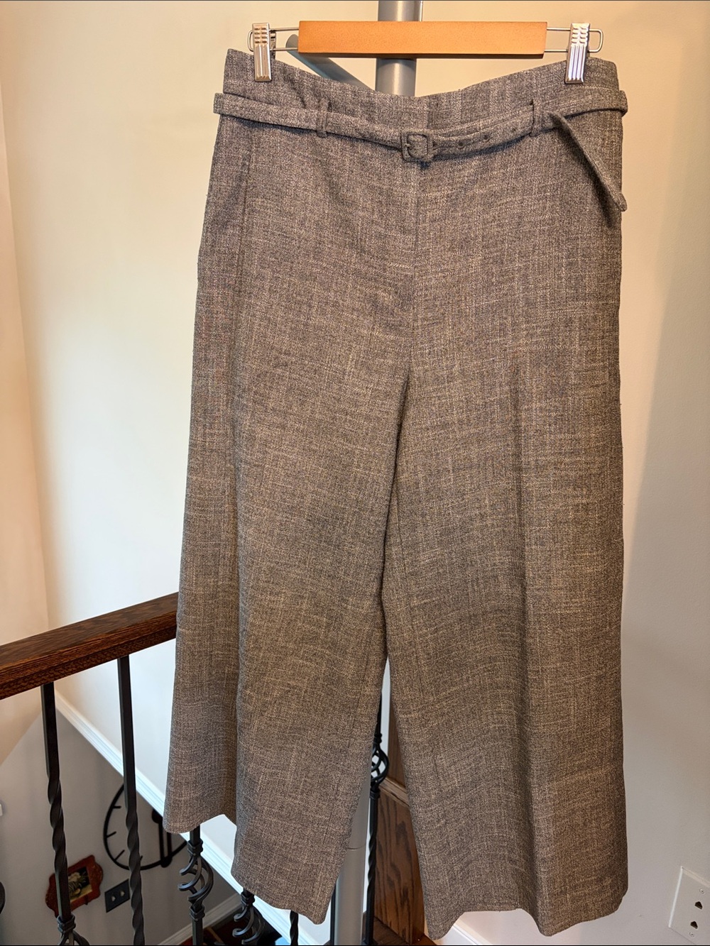 Ann Taylor Wide-Leg Belted Trousers in Heathered Gray